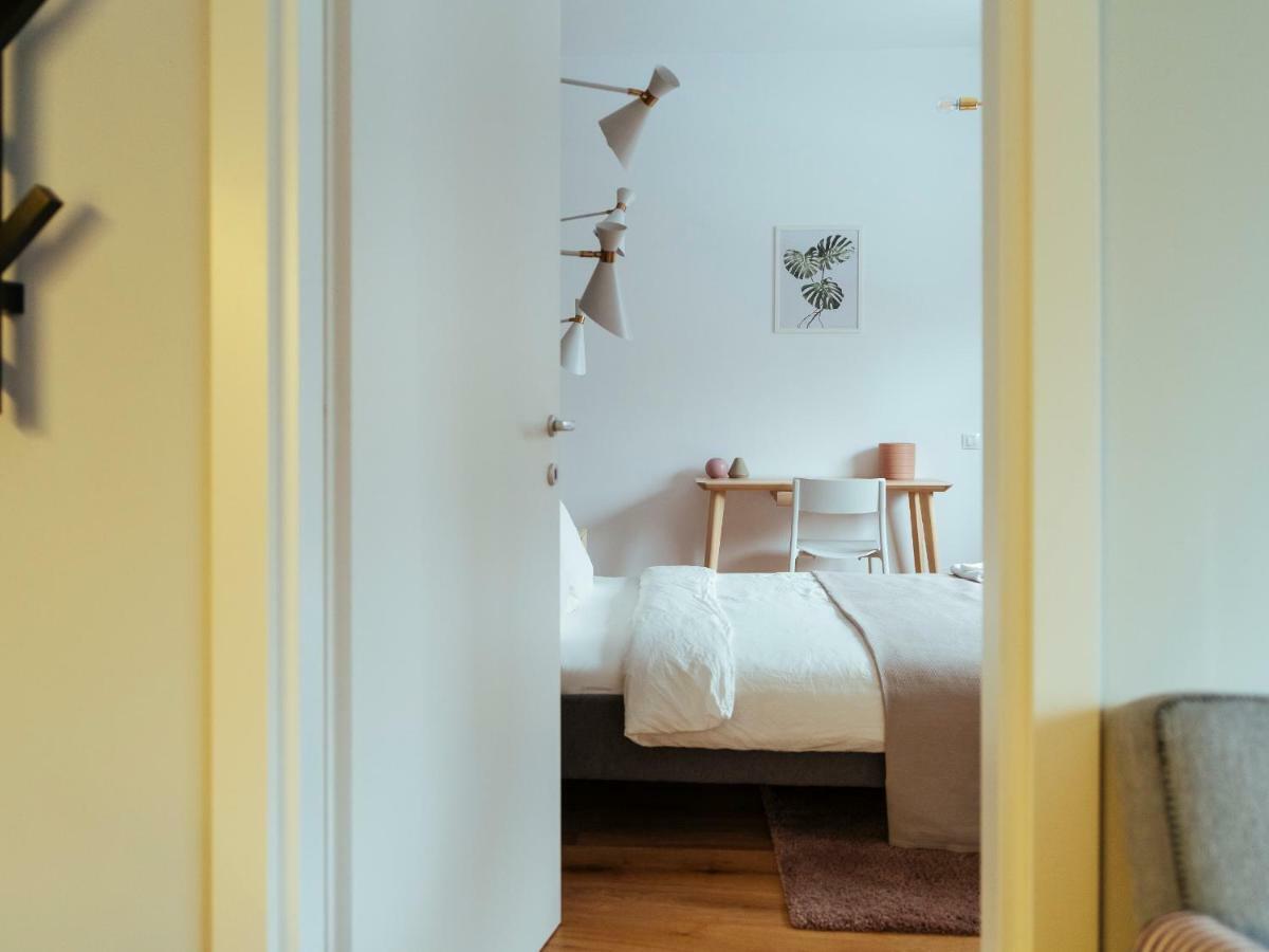 Boutique Luxury Flats - La Maison Du Petit Paris Bucureşti Eksteriør bilde